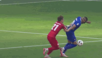 1719333952152087218.gif 开云APP-【欧洲杯】莱万点射摧毁姆总首球,D2法国落死亡半区