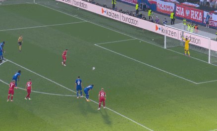 1719337661121004242.gif 开云APP-【欧洲杯】莱万点射摧毁姆总首球,D2法国落死亡半区