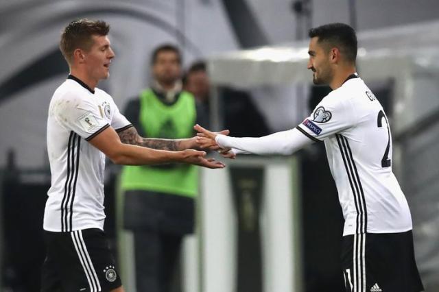 1709549391737049094.jpg 体坛对话京多安:会用行动引领后辈 不会提前离队