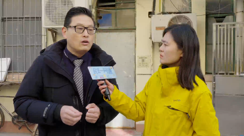 开云在线-同意加装电梯但一直没有出资，一户人家被全楼“孤立”！积怨太深，卖房时尴尬了