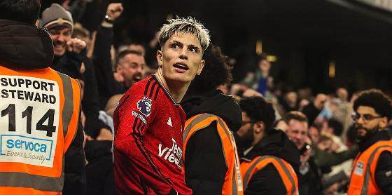 1712265332834085801.png 【英超】帕尔默戴帽,加纳乔两球,切尔西4比3曼联