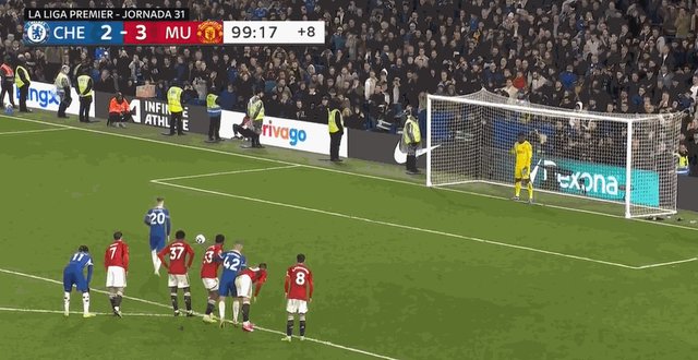 1712269137714007708.gif 【英超】帕尔默戴帽,加纳乔两球,切尔西4比3曼联