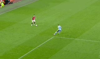 开云入口-【英超】拉什福德制胜球，曼联主场1比0布伦特福德